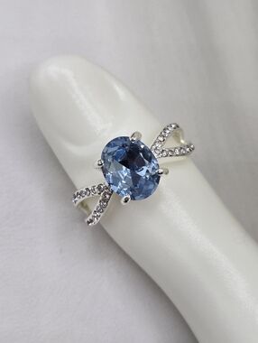 Swarovski Crystal Elements Silver Statement Ring Light Blue Sapphire Size 8 Prom